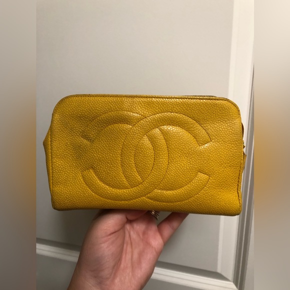 Chanel Yellow Caviar Timeless CC Zip Pouch - Rare - Picture 11 of 16